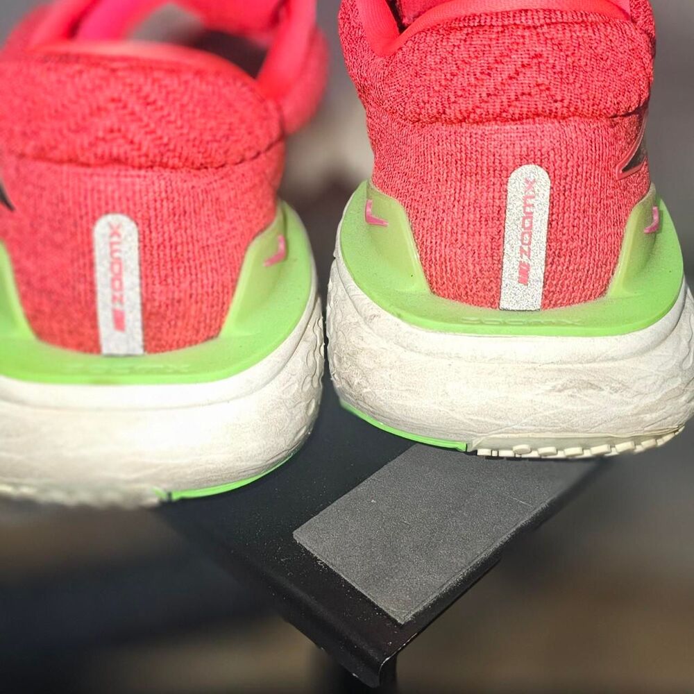 Nike Men's  ZoomX Invincible Run Flyknit‎ 2 - Picture 3 of 5